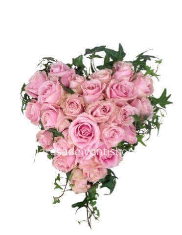 Cuore di rose rosa - Scegli tu il prezzo dell'omaggio