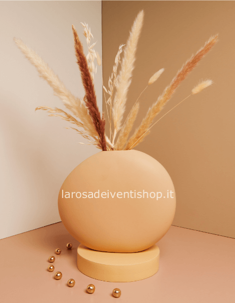 Vaso piatto grande con fiori secchi