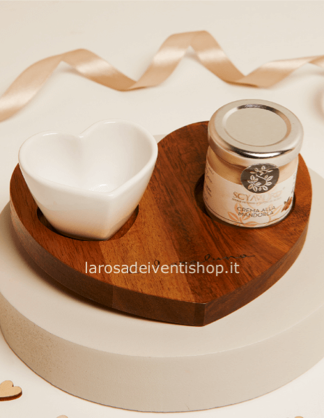 25098 - Ciotolina cuore + crema mandorla 40 gr + vassoio cuore  - SCATOLA A BOTANICA