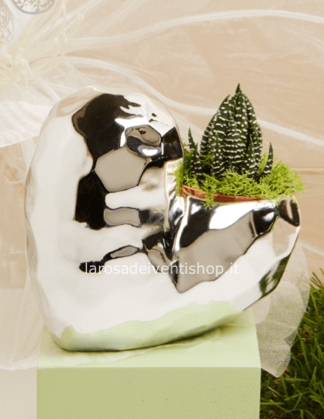 Vaso cuore verticale argento con pianta